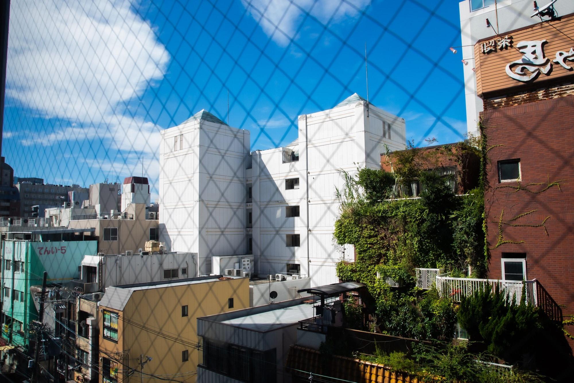Quintessa Hotel Osaka Shinsaibashi Comic & Books Exterior foto